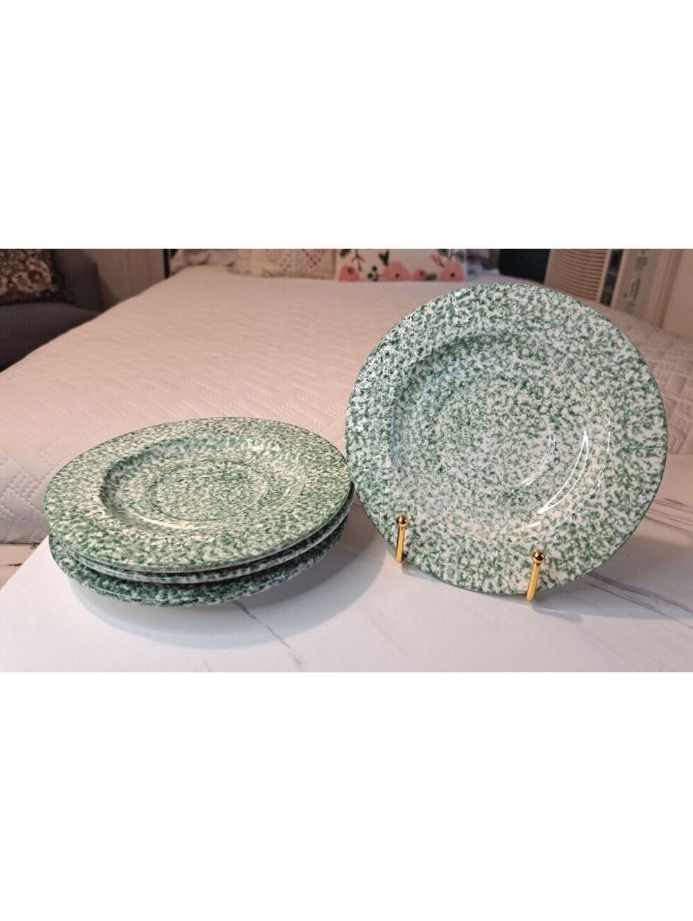Set of 4 Vintage LA Potteries Green Spongware Saucers Laurie Gates Apple Pattern